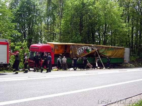 2007_wypadek_dk7_podzamcze_30.jpg