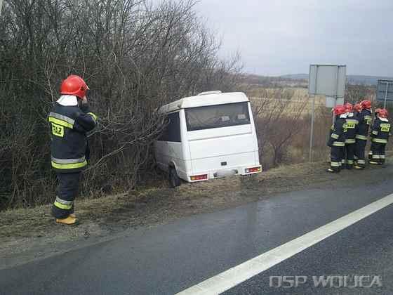 2011_wypadek_skrzyzowanie_chec_6.jpg