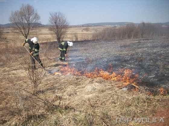 2011_pozar_trawy_radkowice_03.jpg