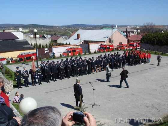 2011_przekazanie_samoch_checin_8.jpg